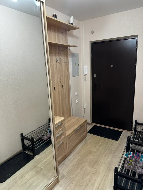 Уютная 2-к квартира около озера