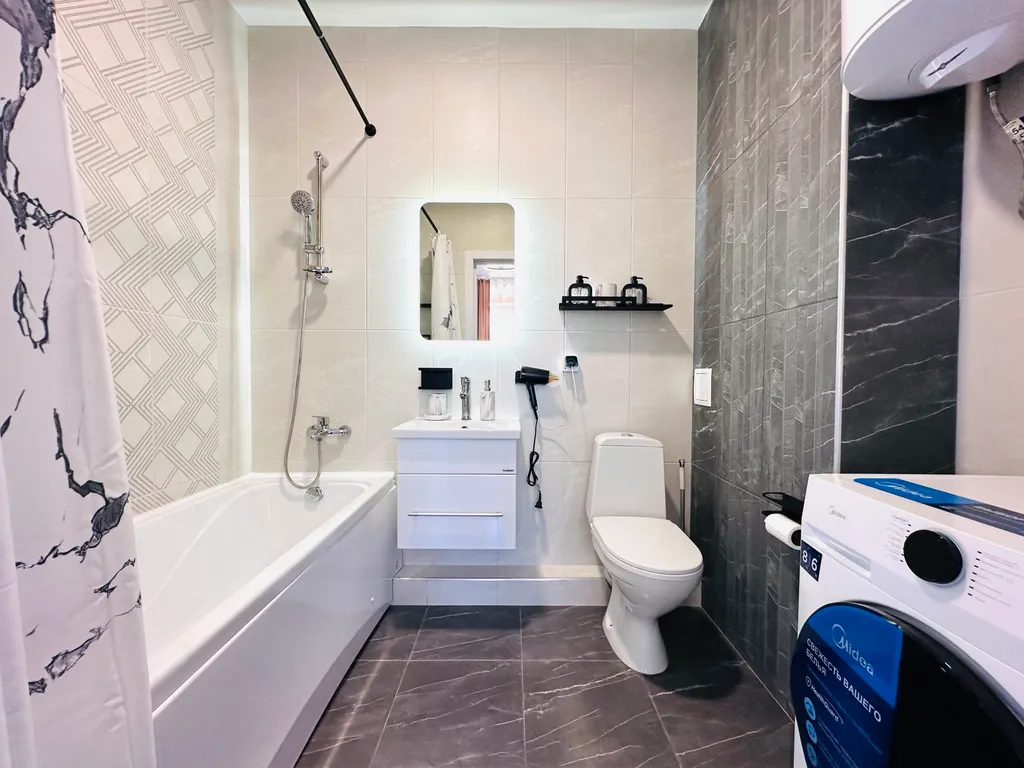 2 комнатная люкс квартира на море с бассейном