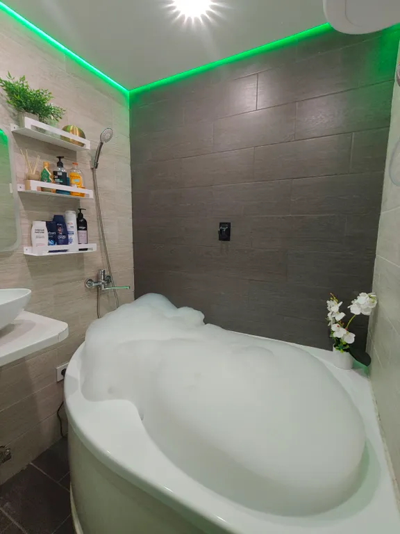 Релакс cтудия с джакузи на двоиx