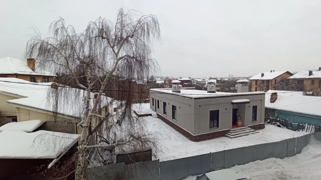 Ухоженная квартира в центре города недалеко от метро с двумя спальнями