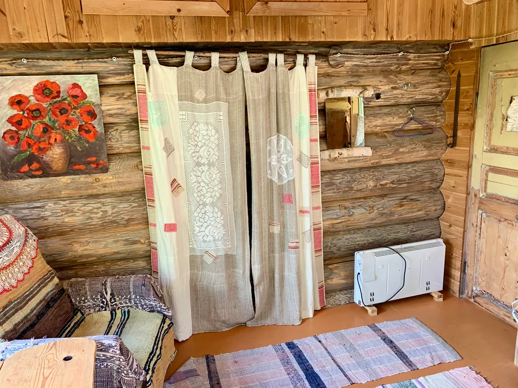 Прекрасный домик около прудиков