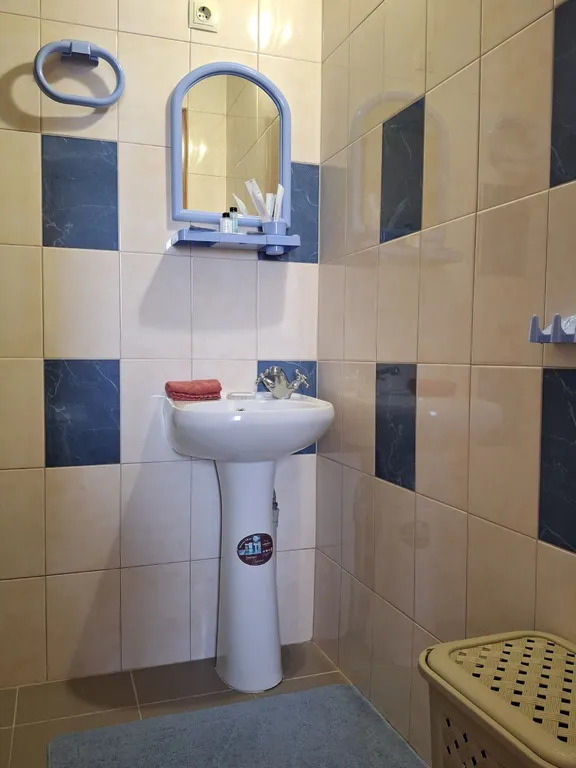 Две комнаты два санузла