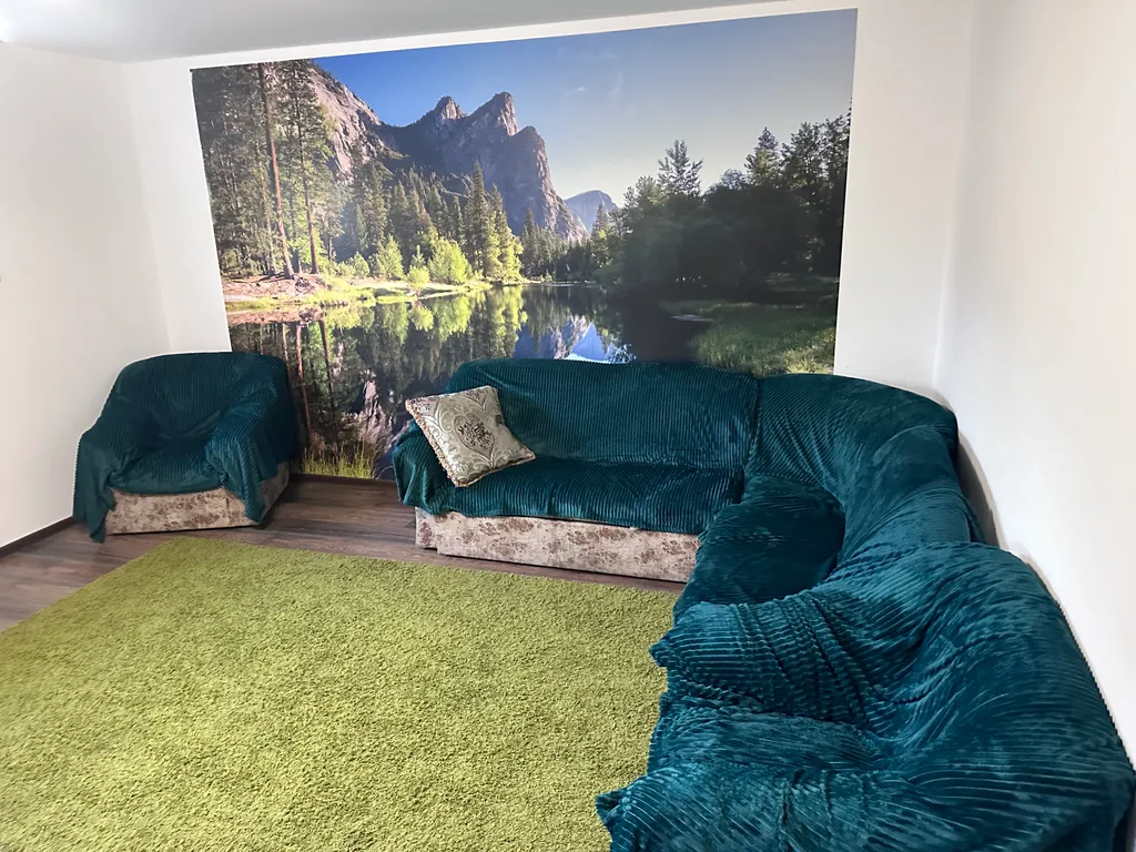 Дом с баней и бассейном