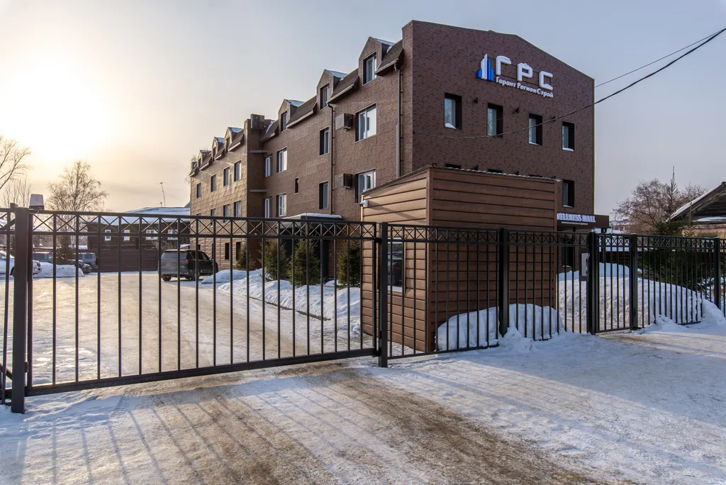 Дизайнерская студия в доме бизнес-класса