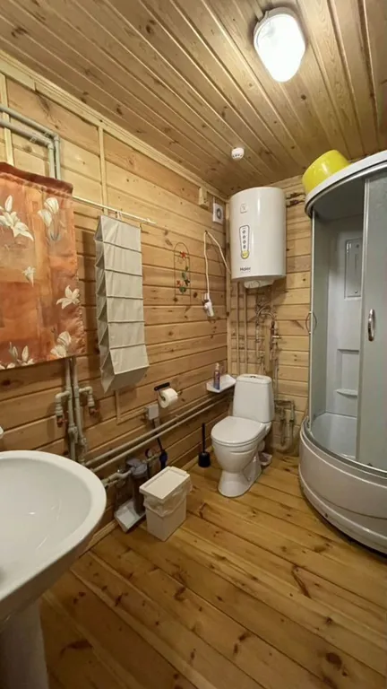 Домик на берегу Оки в сельской усадьбе Варежка