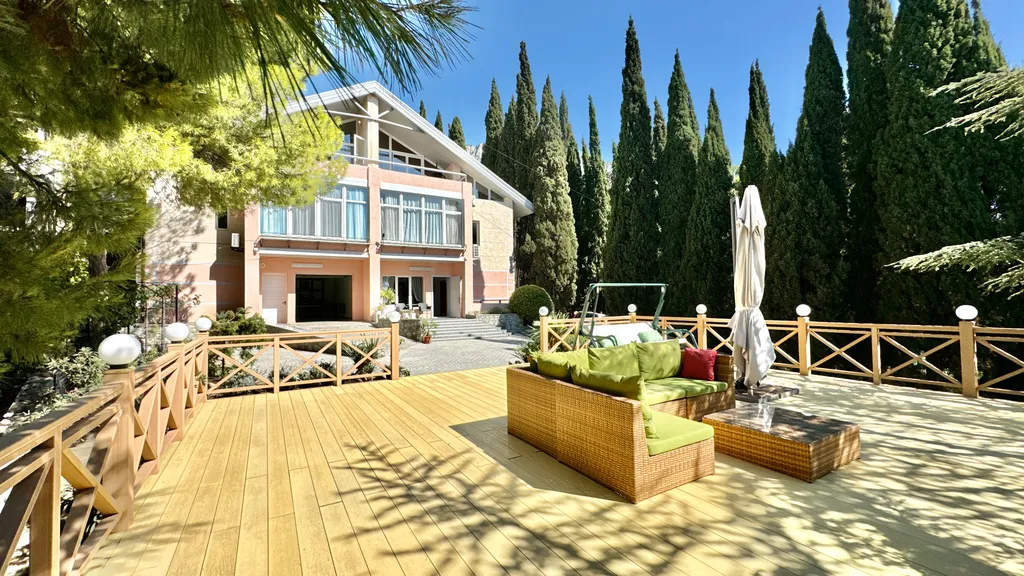 Коттедж Дом у моря с личным парком, бассейном и сауной — аренда посуточно в Береговое (Ялта)