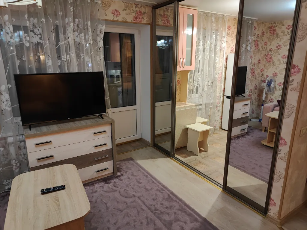 Studio on Karla Marksa