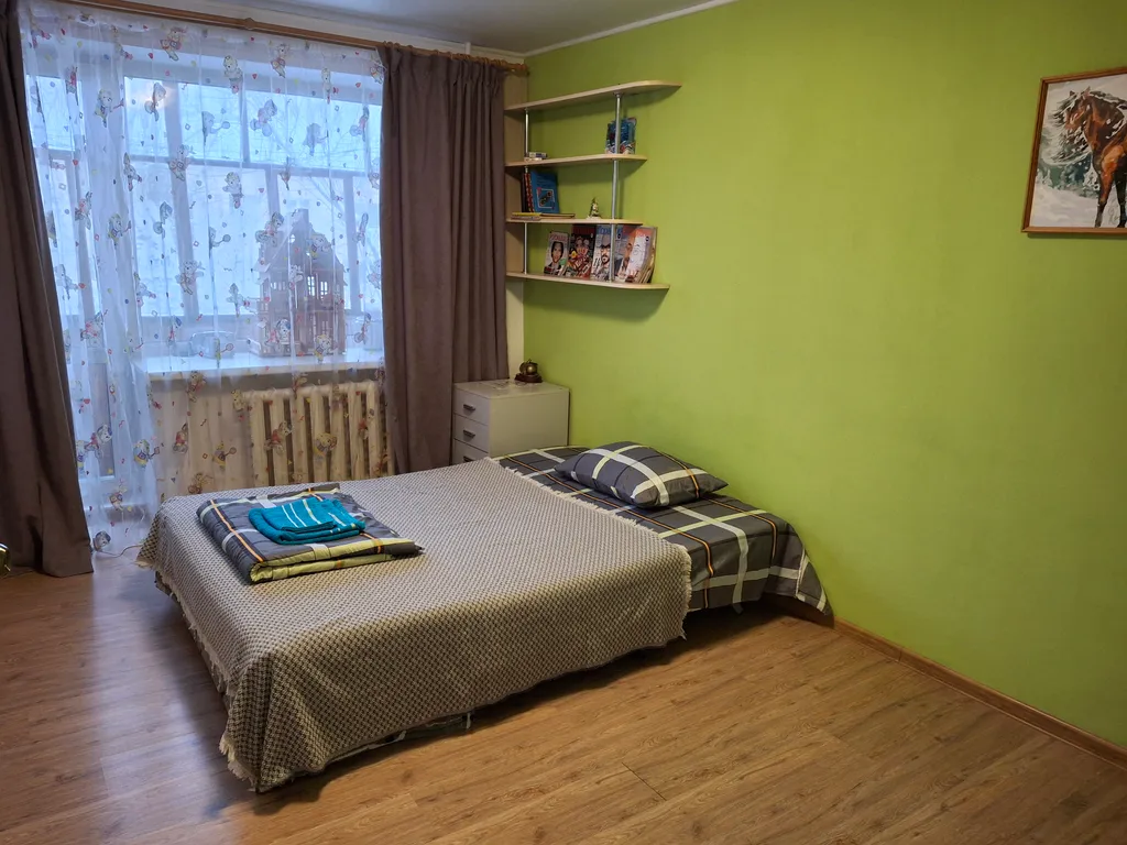 Апартаменты на Коммунаров