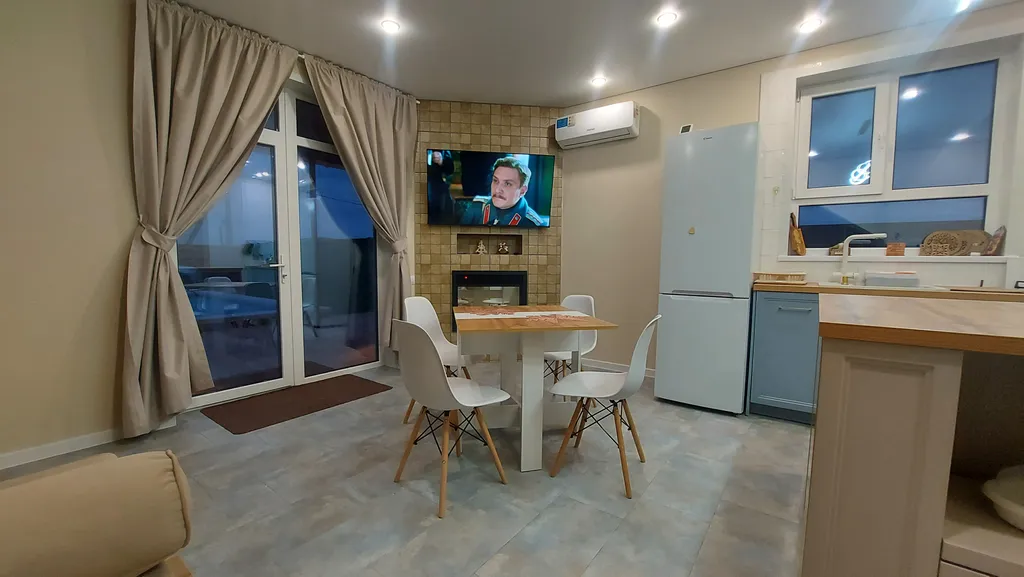 Коттедж ЭКО-Дом с тёплым бассейном и баней в Красном Кургане — Красный Курган