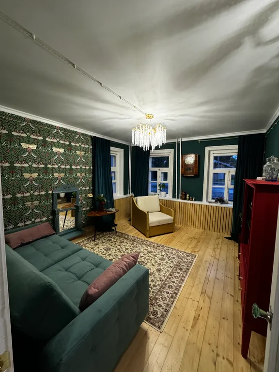 Дом с лосем