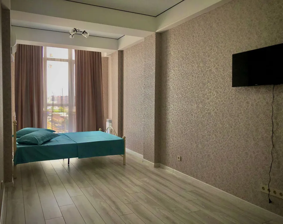 Квартира в центре города с видом на горы и город