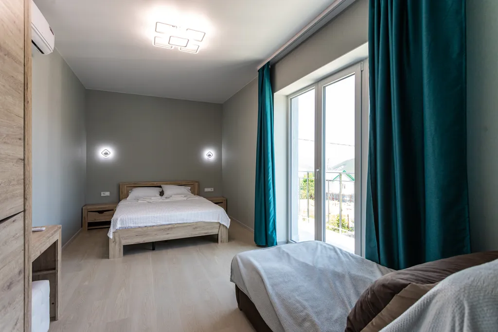 Дом для отдыха с бассейном и банным комплексом