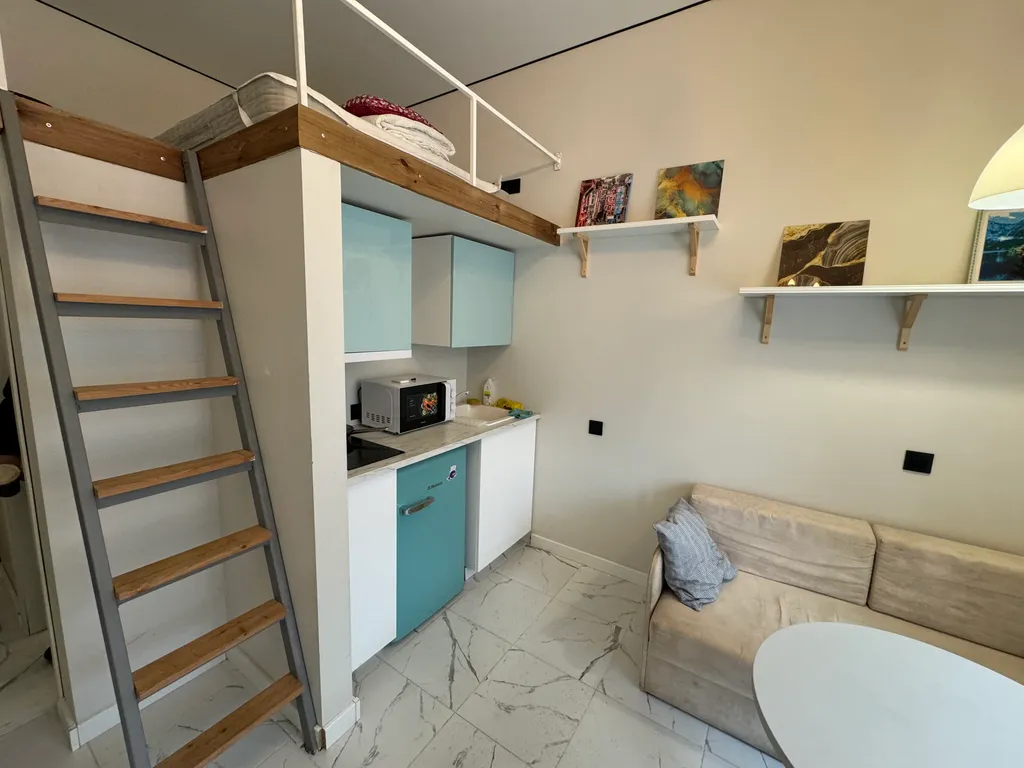 Квартира Квартира Уютная двухуровневая студия — Москва