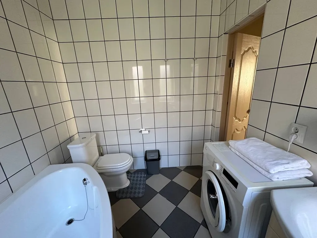 Квартира Просторная двухкомнатная квартира в центре города — Светлогорск