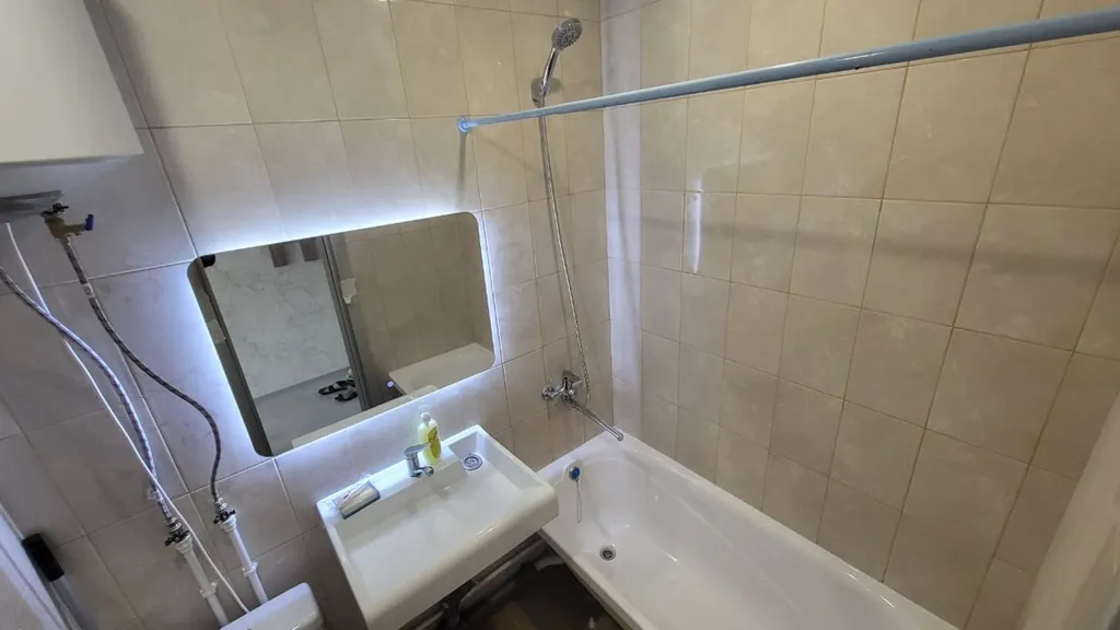 Уютная квартира в новом доме с панорамными окнами