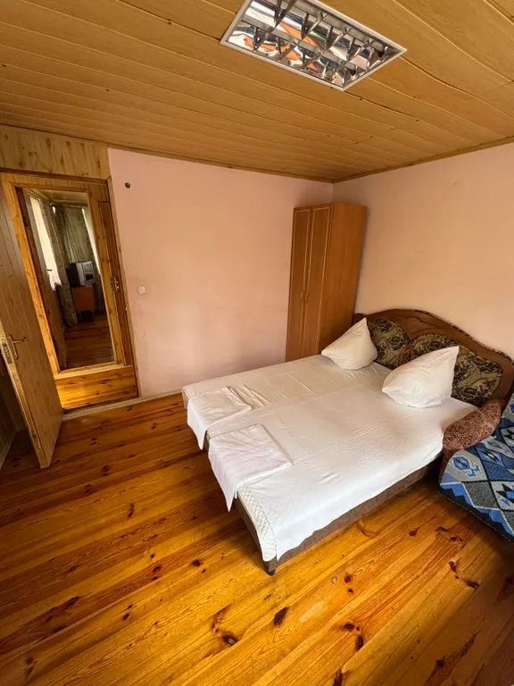 Дом с гаражом у моря