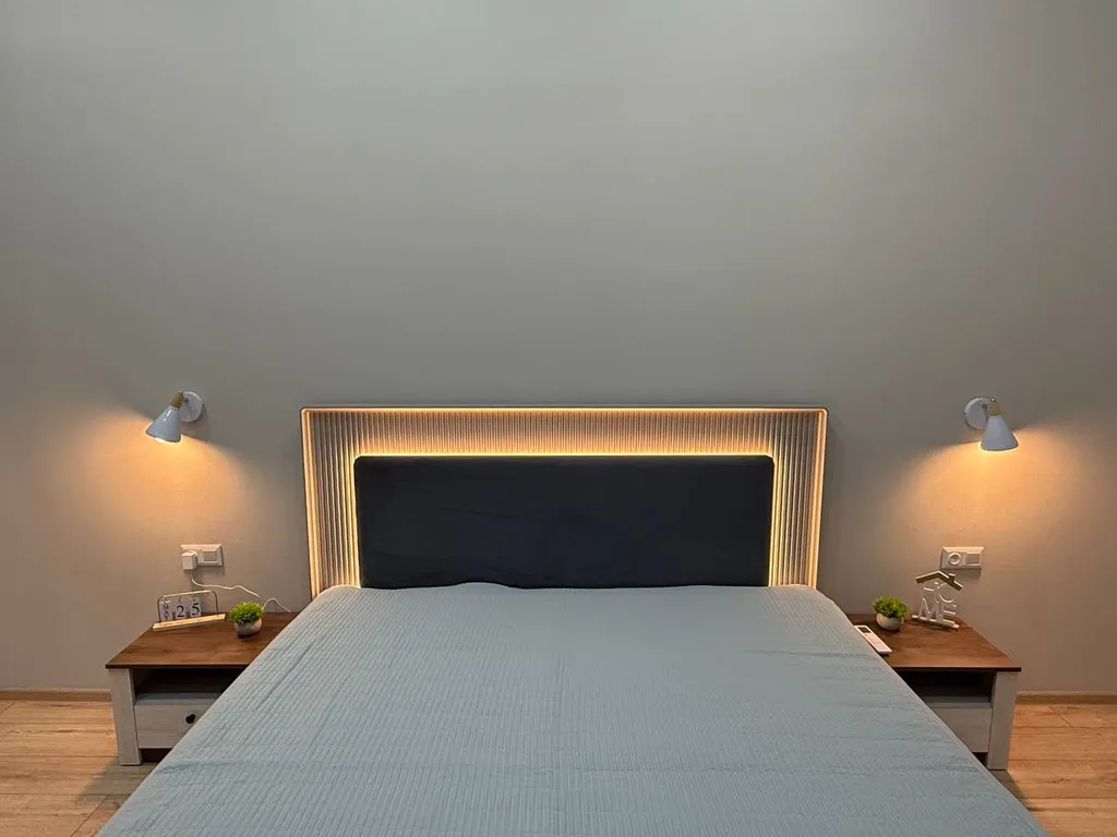 Leonardo apt with a sunset view