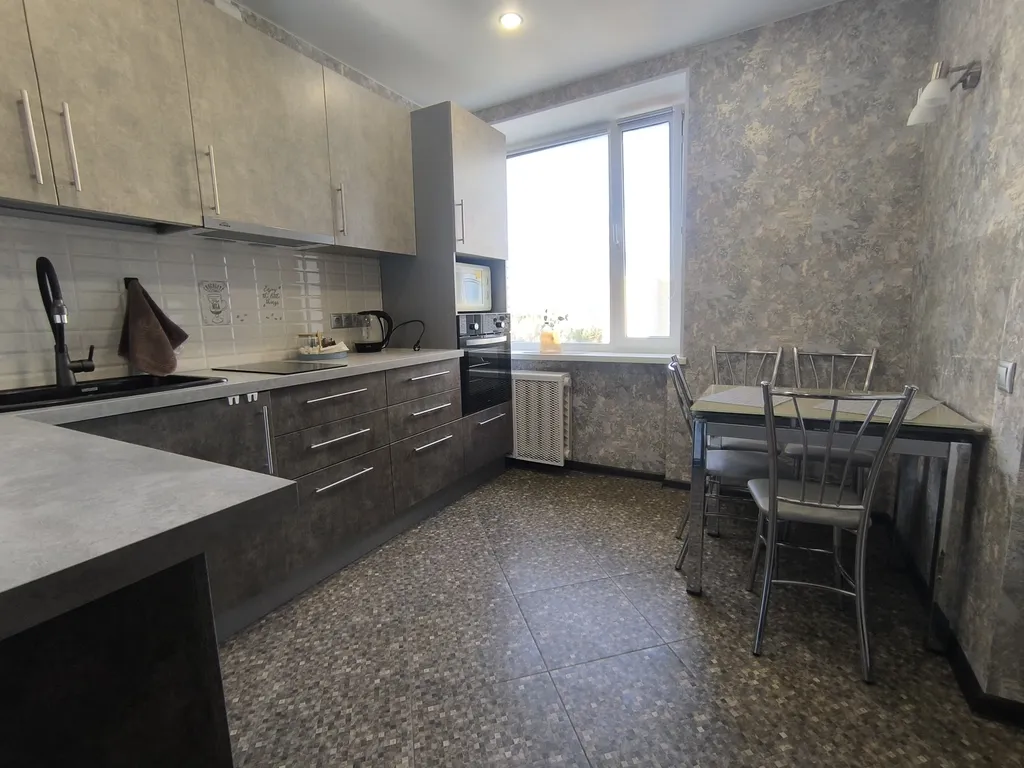 Комфортная 2-комнатная квартира в тихом районе — аренда посуточно в Зеленоград