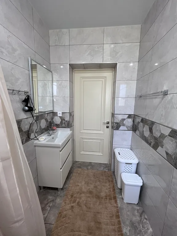 Коттедж у моря и лианового леса