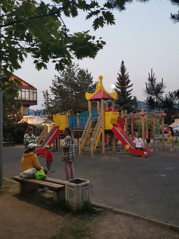 Уютная квартира у озера в черте города