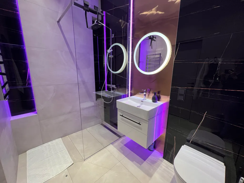 Элитная квартира с видом на воду в историческом центре Калининграда