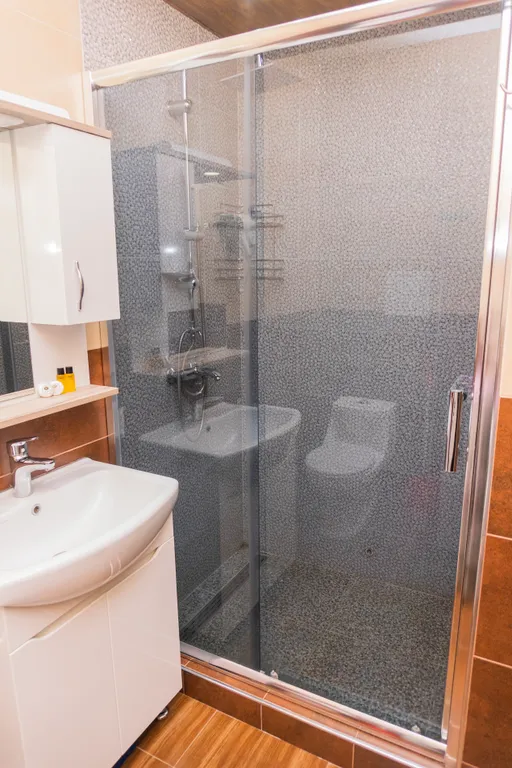 Уютная квартира с большим балконом и видом на город