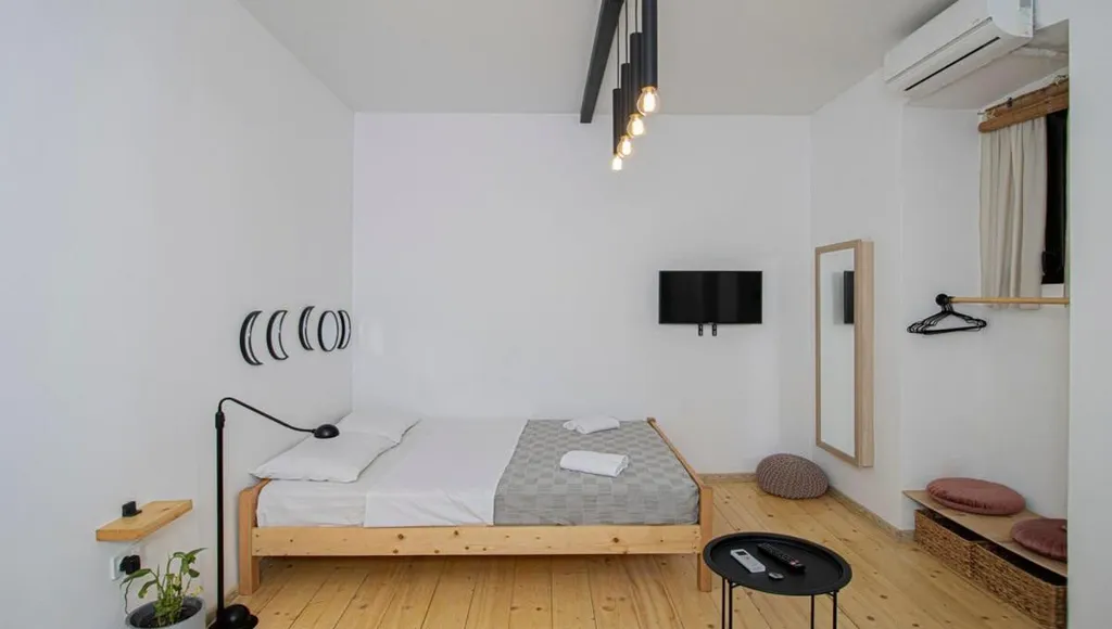 Lovely Apt in Sololaki