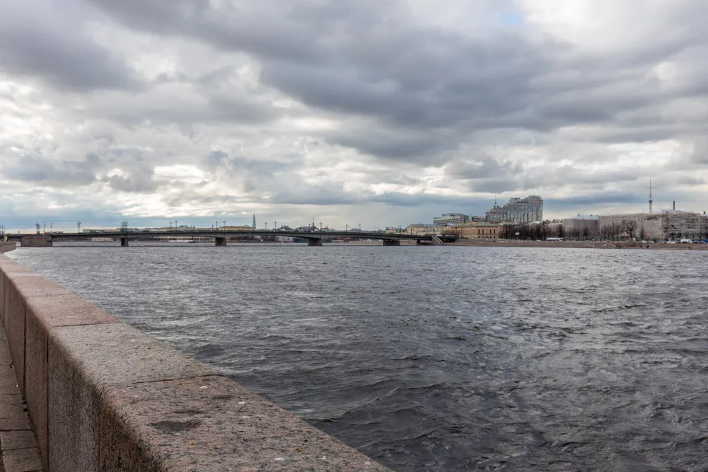 Семейная квартира в центре Петербурга с бесплатной парковкой