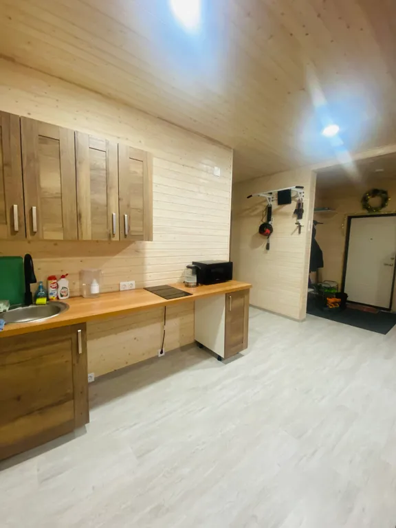 Коттедж Большой загородный дом с баней — Коммунар