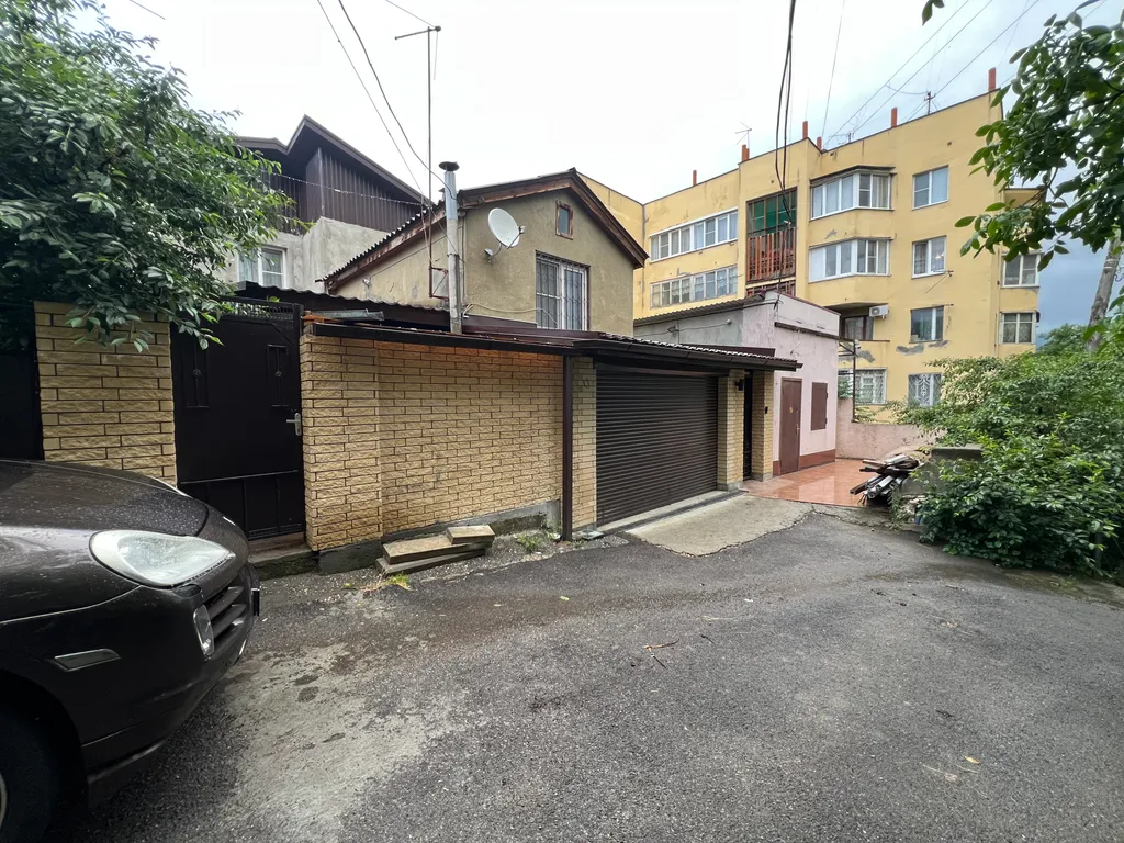 Коттедж Уютный дом с мангальной зоной в центре — Кисловодск