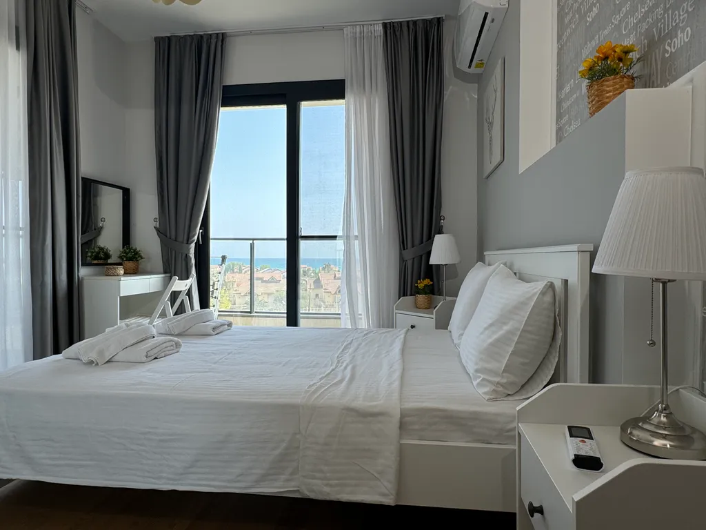 Шикарные апартаменты с видом на море