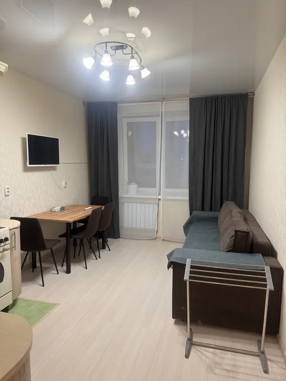 Большая евро-двухкомнатная квартира в самом центре у ТЦ Титан Арена. — аренда посуточно в Архангельск