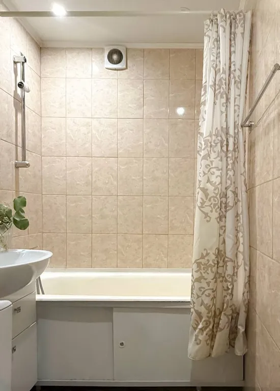 Однокомнатная квартира напротив автовокзала с современным ремонтом