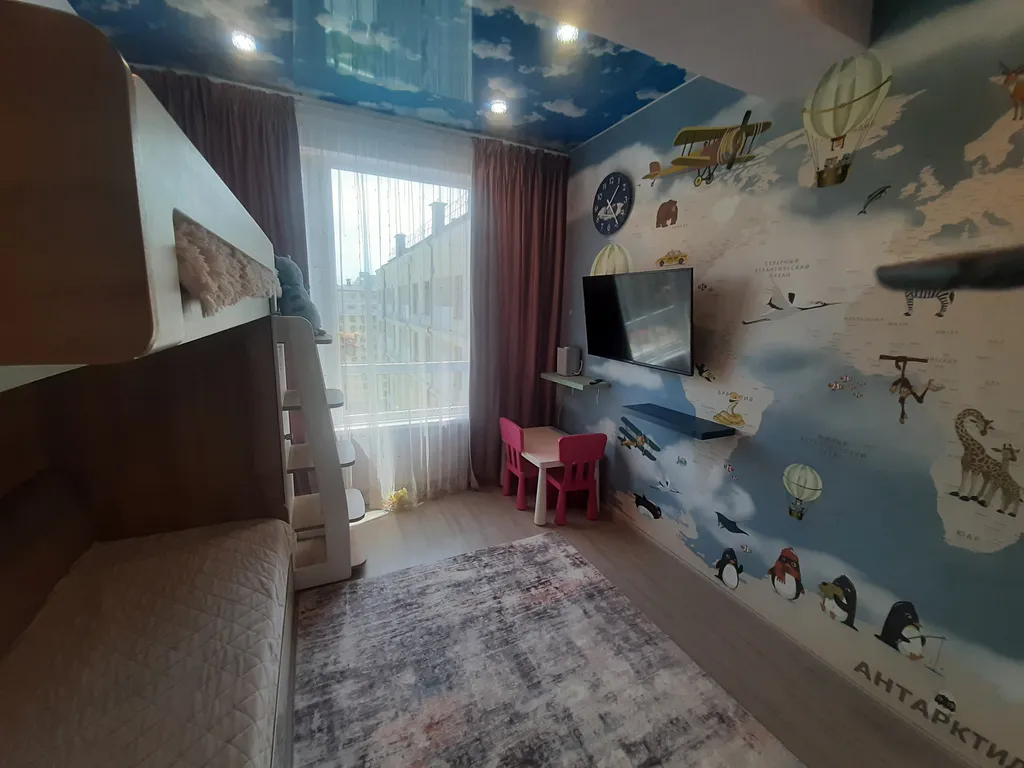 Уютная квартира с большим балконом и живописным видом на набережную