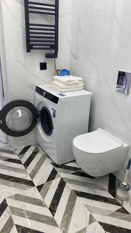 Уютная квартира в центре города с видом на горы