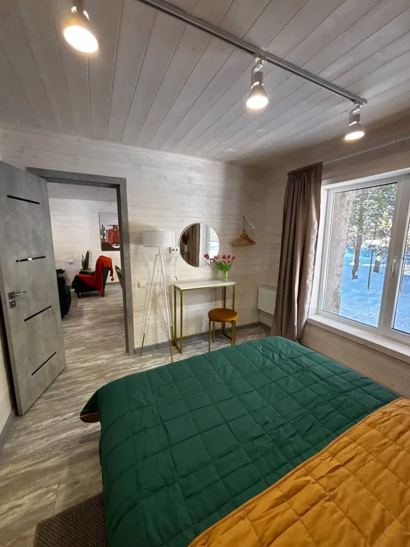 Коттедж Дом с баней и чаном в окружении леса и выходом к реке — Шадрино