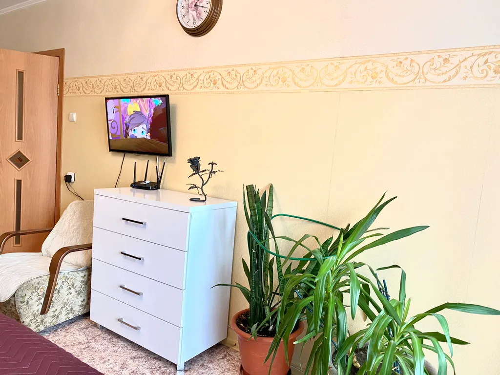 Квартира в центре города в тихом дворике с видом из окон на парк