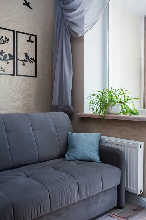 Двухэтажная квартира рядом с зимним лесом