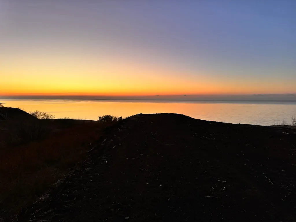 Загородный дом на первой линии у моря