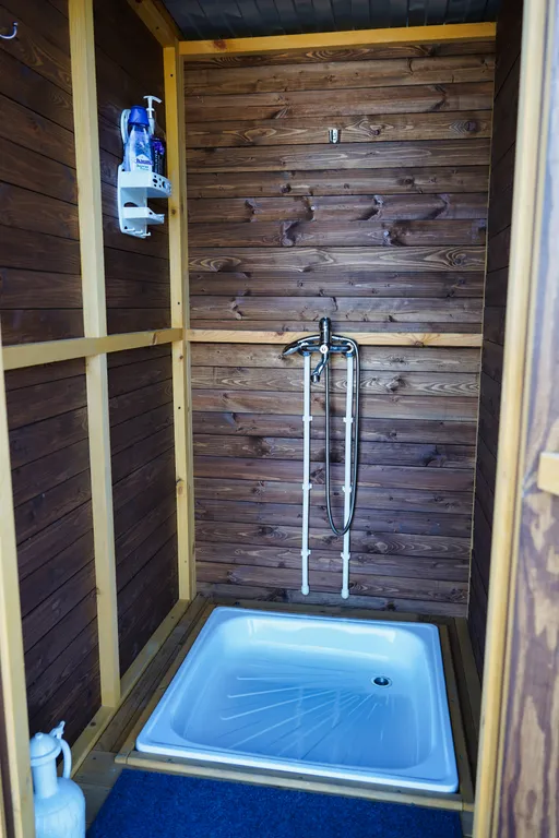 Коттедж Глэмпинг Остров на Чиркейском водохранилище — Чиркей