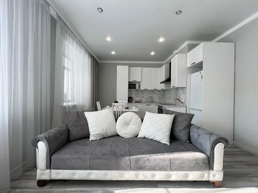 Lux двухкомнатная квартира в новом ЖК