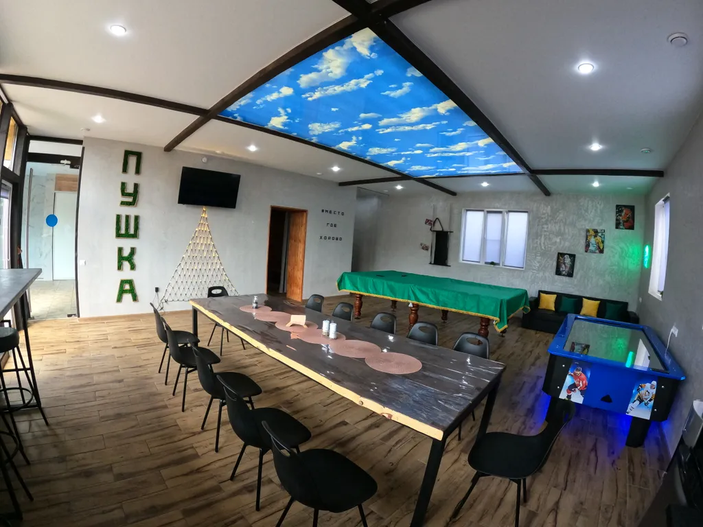 Дизайнерский коттедж из сруба