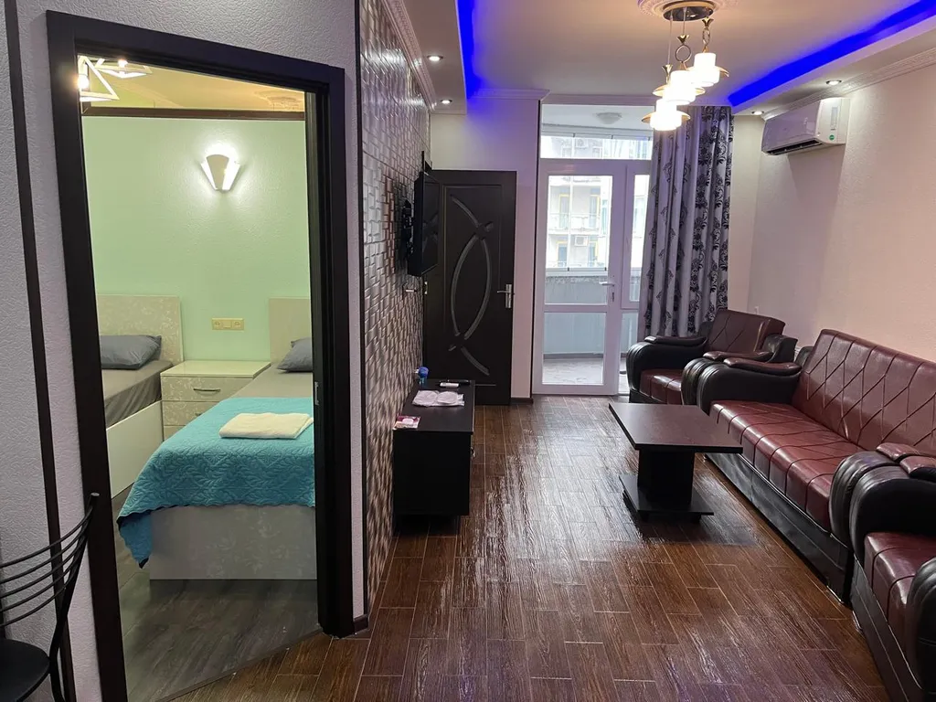 Квартира с двумя спальнями — аренда посуточно в Батуми