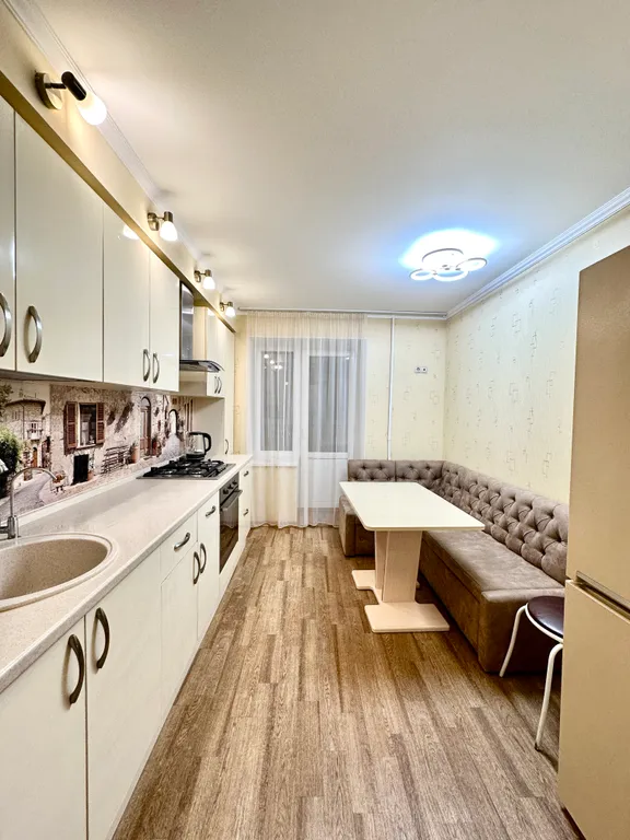 Уютная большая двушка на Московском