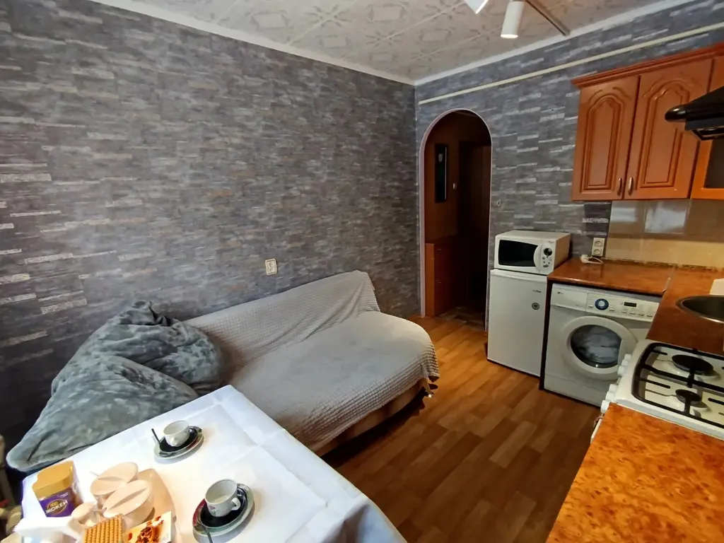 Однокомнатная квартира в тихом историческом районе