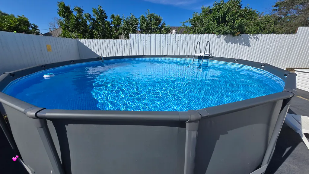 Квартира Квартира Четырёхместный номер в центре города, с зоной отдыха и бассейном — Темрюк