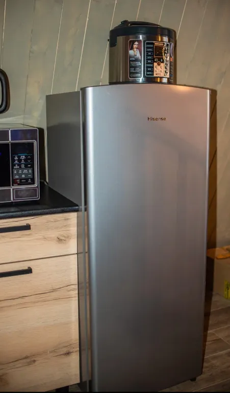 Новый двухэтажный дом в заповедной лесной зоне