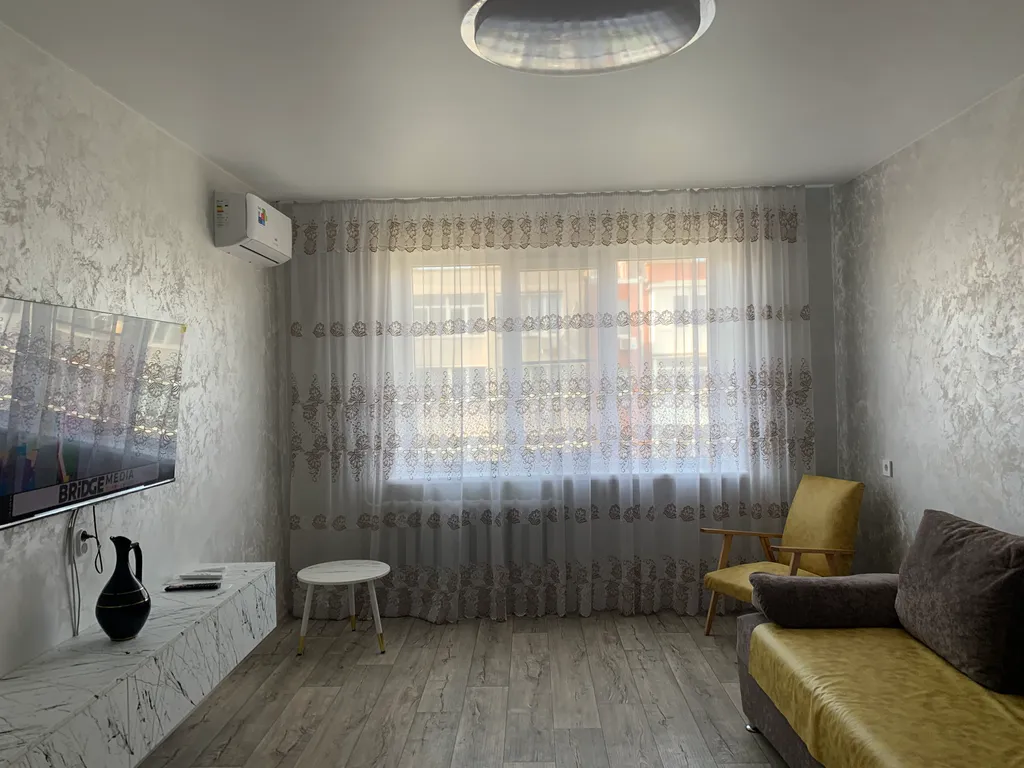 Уютная и очень чистая квартира в развитом микрорайоне города