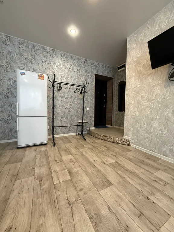 Уютная 2-комнатная квартира в м-не Угольщиков