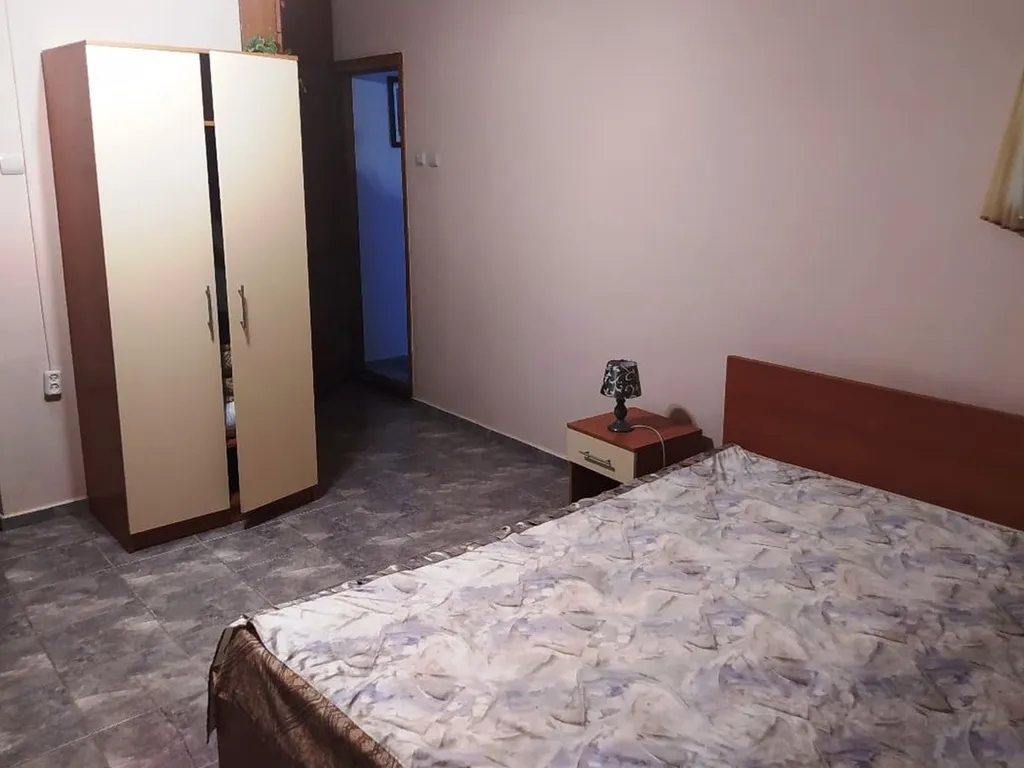 Номер эконом с кухней: 1 этаж, 2 комнатный, с/у, отдельный вход